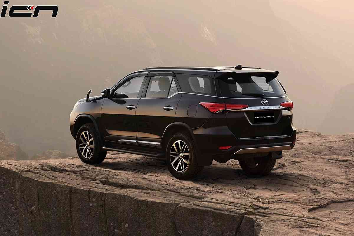 New Toyota Fortuner Facelift Unveil On June 4 2020