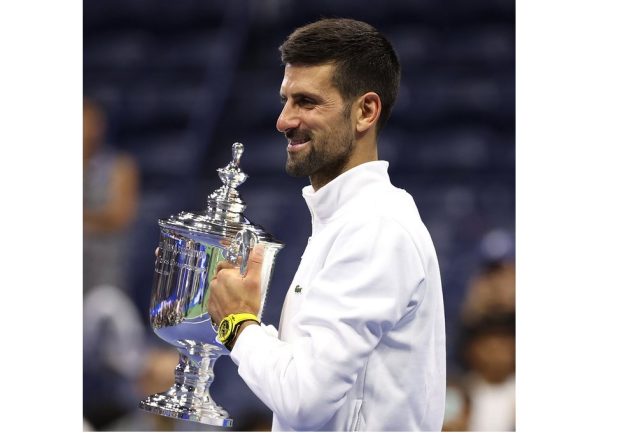 Novak Djokovic honors Kobe Bryant after US Open win