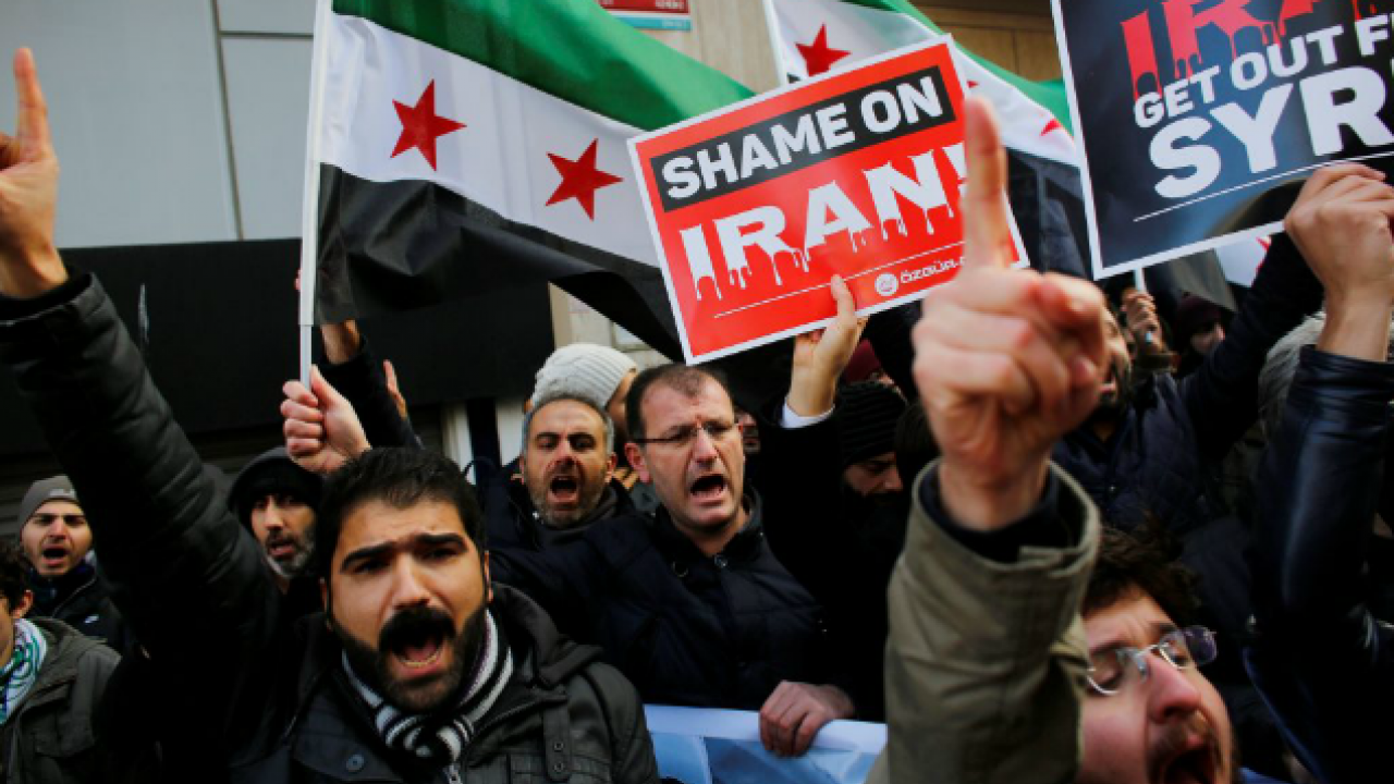 Growing Public Hatred Of Religious Leaders Unnerves Iran Regime -  Worldcrunch