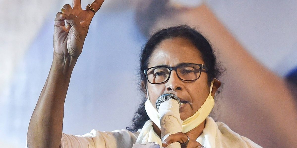 The Bengal Violence May Not Be One-Sided or 'New' But Mamata Has a Duty to Stop It