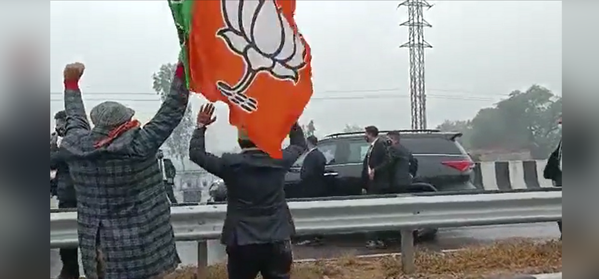 File:Prime Minister Narendra Modi's Security Personnel with convoy