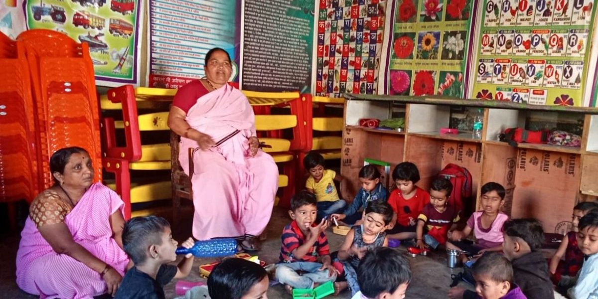 Maharashtra's Anganwadi Workers Have Had It With the Government's Apathy