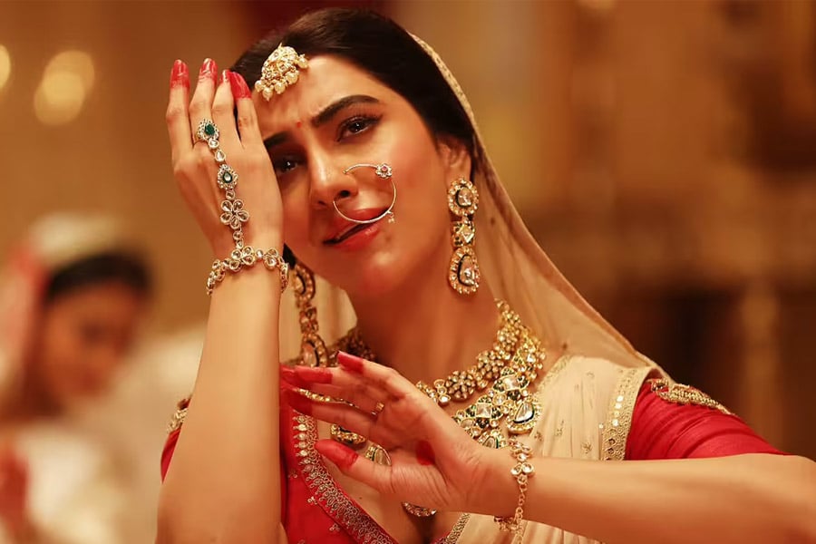 Onlayn porno tomosha qiling: Slave on the Hook